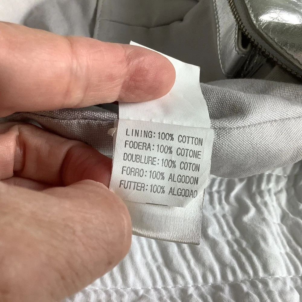 TOSCA BLU Silver Pleated Leather Shoulder Bag - Picture 11 of 16